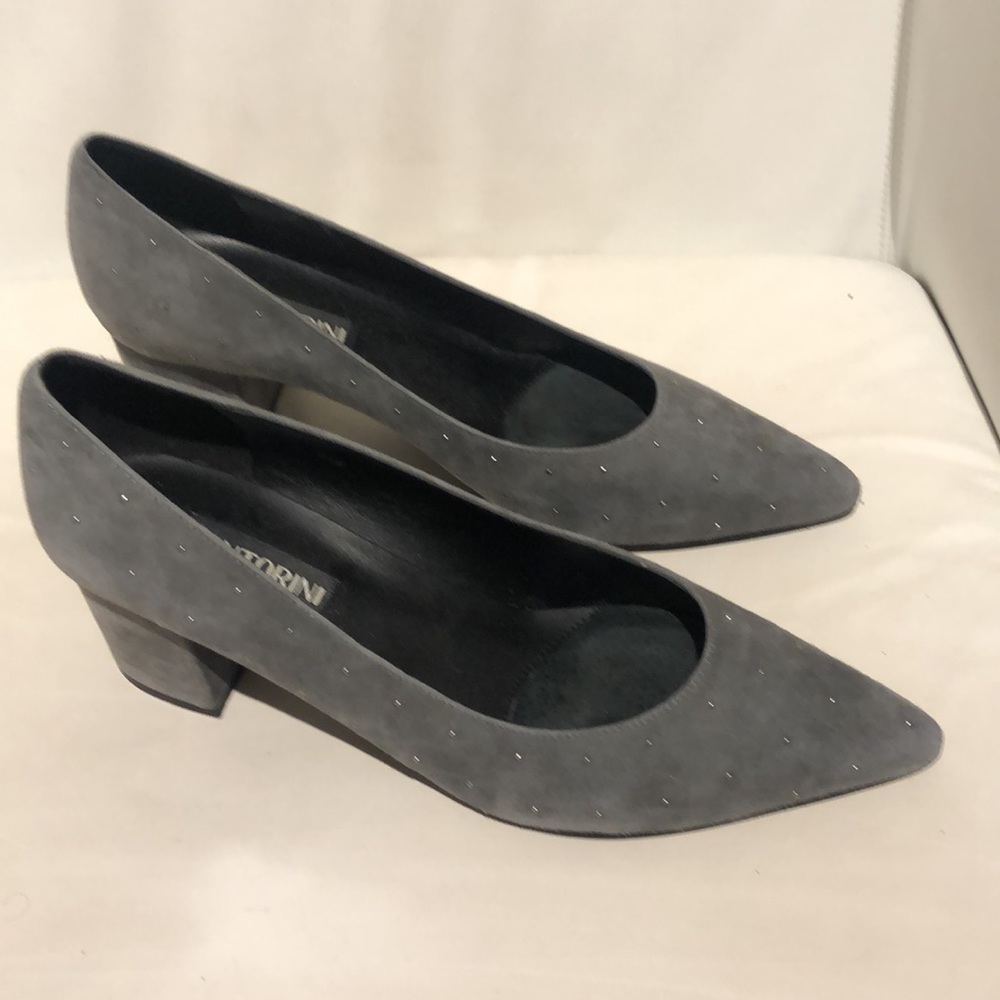 SANTORINI SUEDE LOW HEEL PUMPS